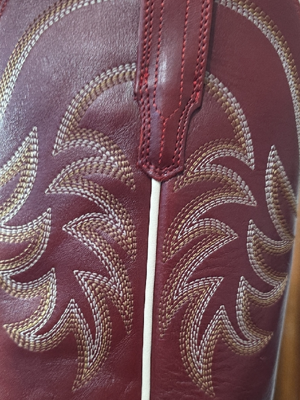 Tecovas Women's Burgundy Leather Western Boots with Cream Piping - Picture 9 of 10